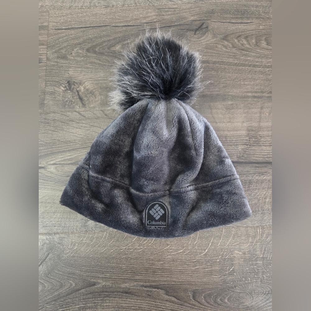 Columbia kids youth plush beanie hat small/medium NEW